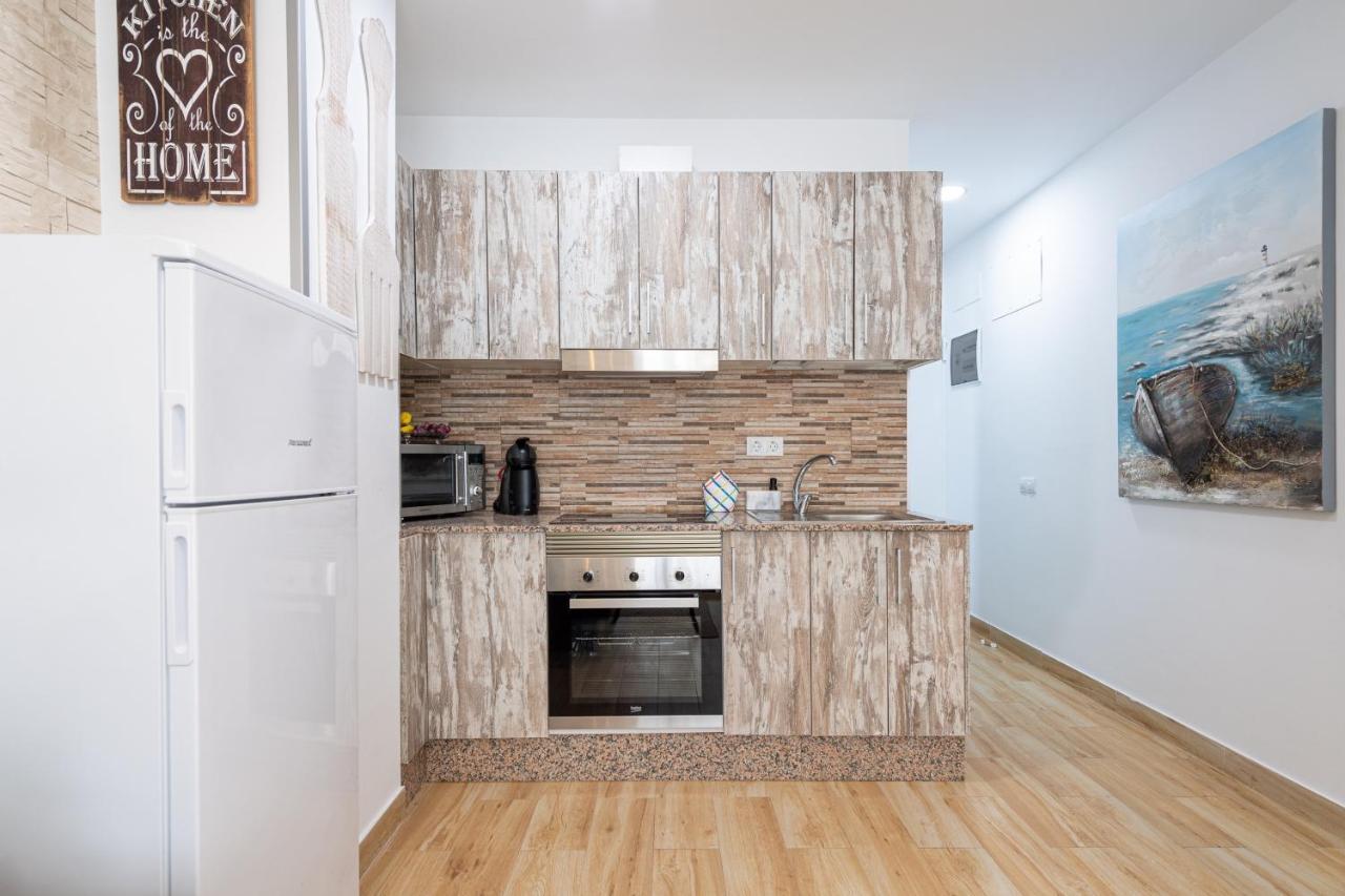 Homeforguest Studio Westerling Beach By Las Canteras Las Palmas Buitenkant foto