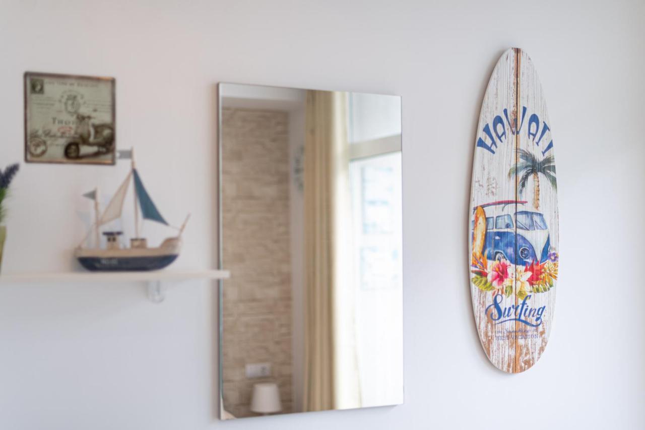 Homeforguest Studio Westerling Beach By Las Canteras Las Palmas Buitenkant foto